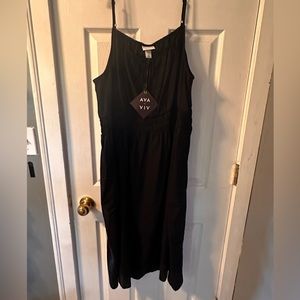 Ava Viv black dress with pockets